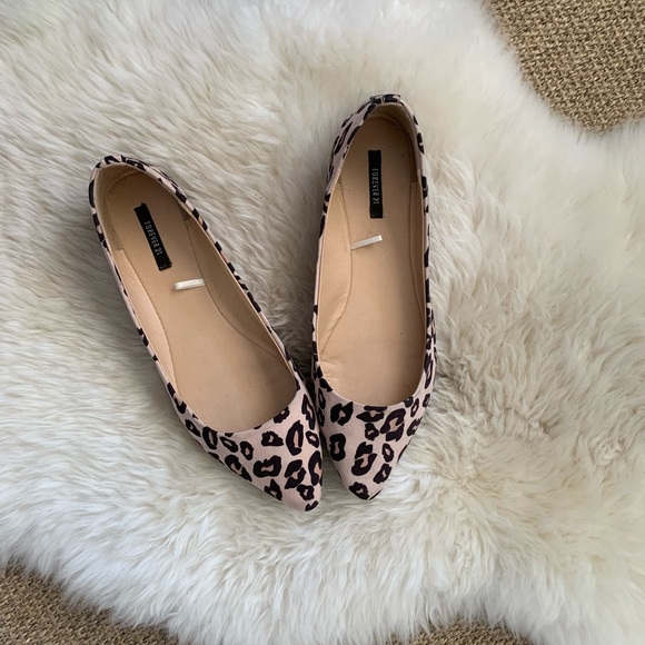 Forever 21 Shoes - Forever 21 leopard print flats size 7